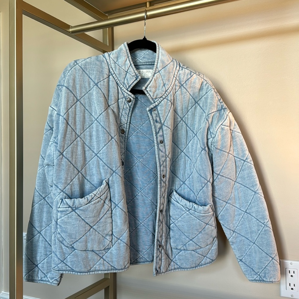 Z Supply quilted blue jacket in size small